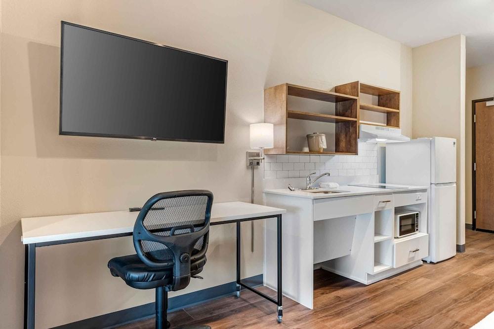 Extended Stay America Premier Suites - Jacksonville - Airport photo 14