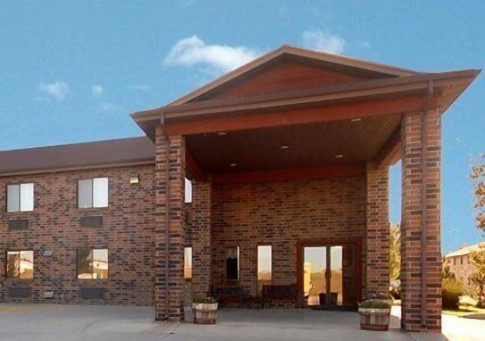 Econo Lodge Longmont East photo 46