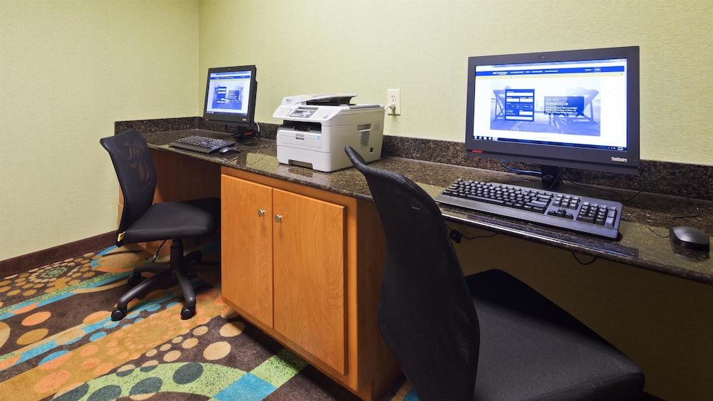 Best Western Plus Glen Allen Inn photo 23