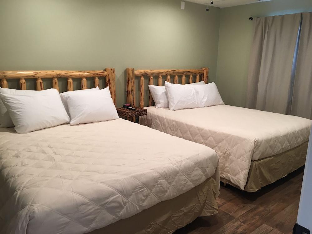 Glacier Basecamp Lodge photo 24