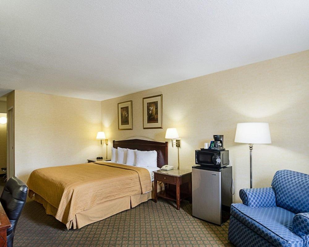 Quality Inn Shenandoah Valley photo 11