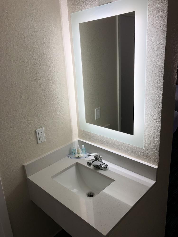 Quality Inn Cameron photo 22