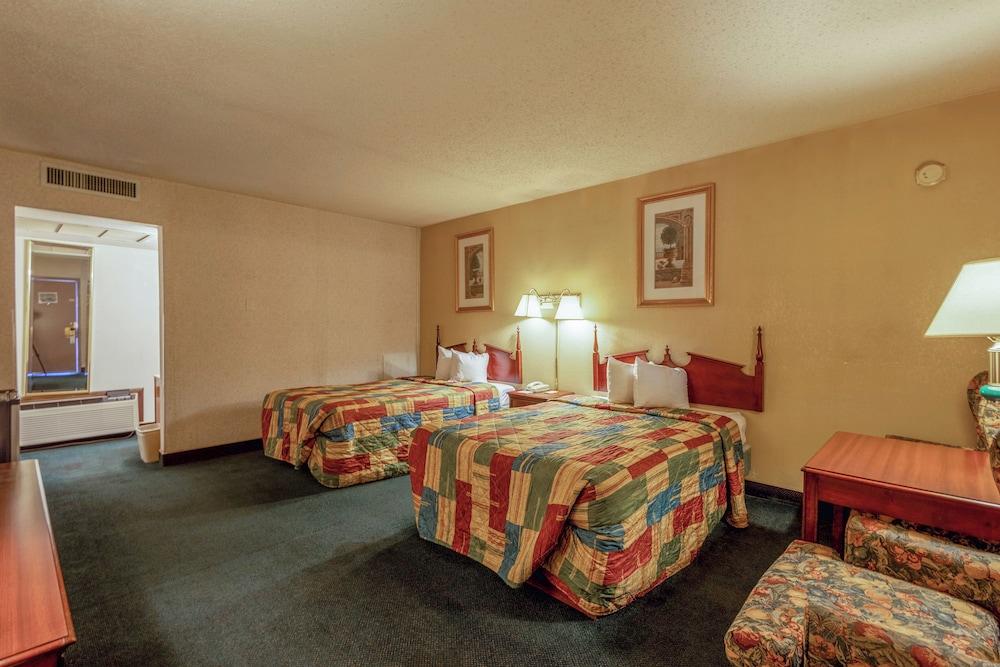Royal Holiday Motel By Belvilla Gallup I-40 photo 45