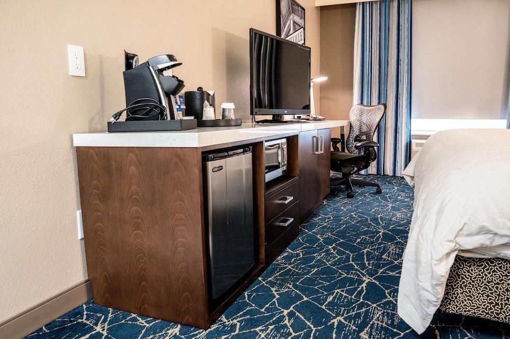 Hilton Garden Inn Fayetteville Fort Bragg photo 28