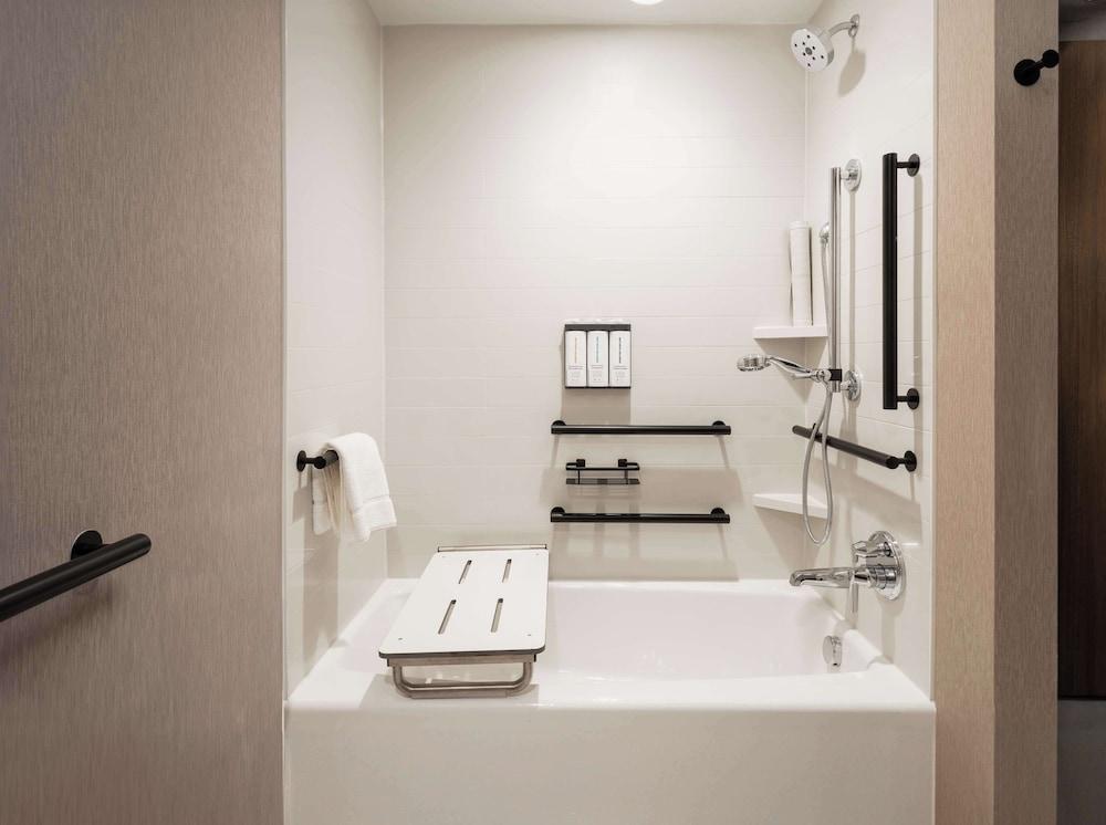 Hyatt Place Nashville Green Hills photo 25