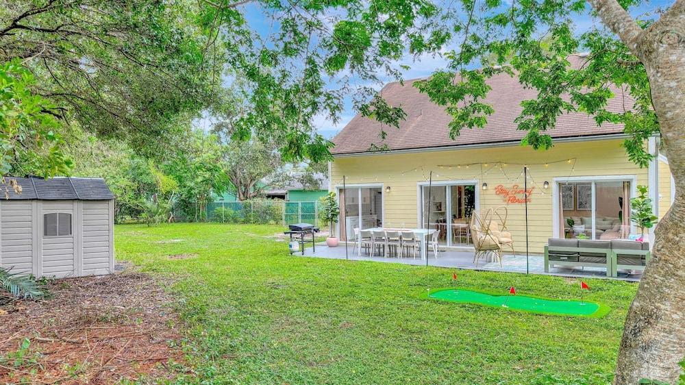 Jupiter Beach House photo 39