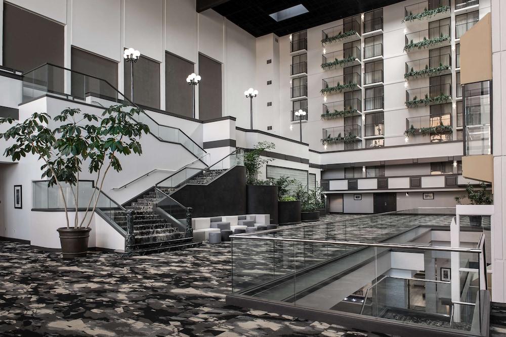Embassy Suites Hotel Winston-Salem photo 3