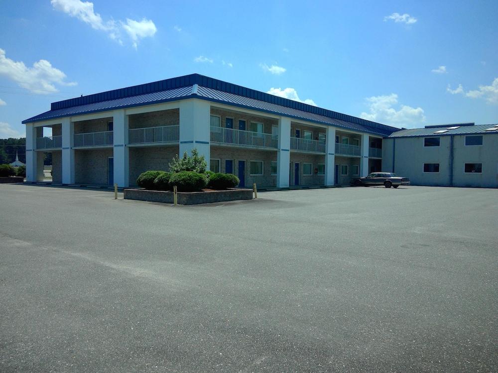 Americas Best Value Inn Kinston photo 22