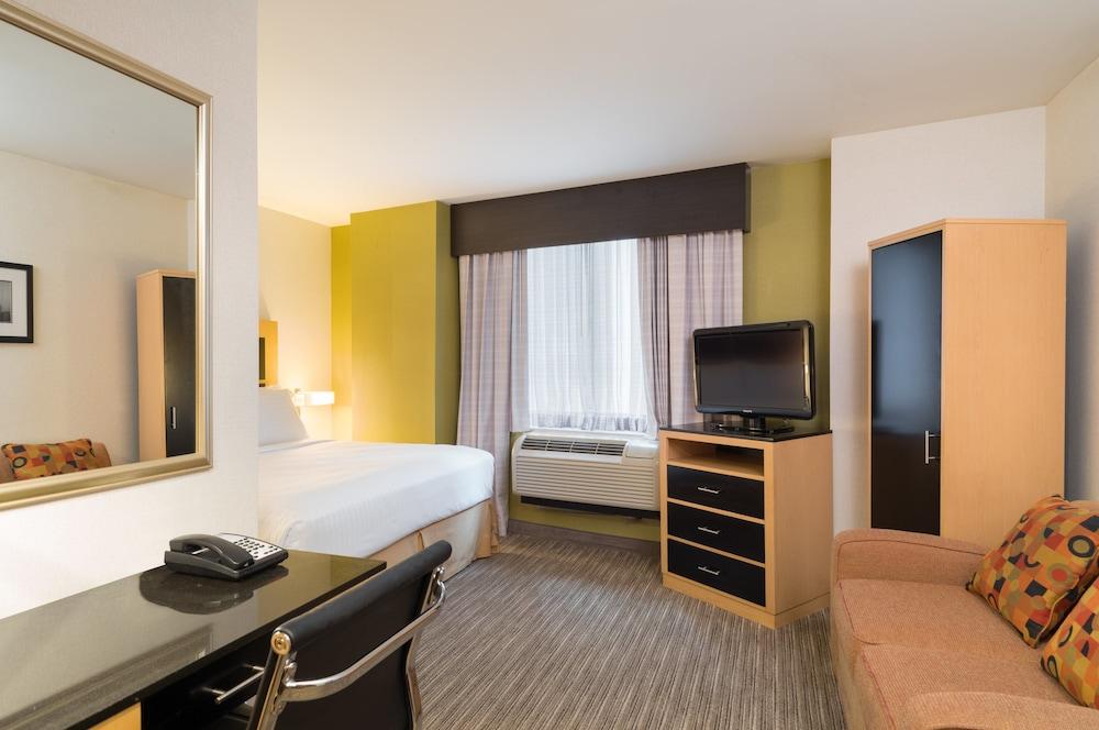 Holiday Inn Express New York City- Wall Street by IHG photo 8