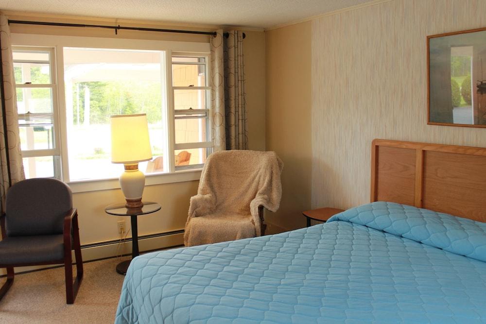 Acadia Gateway Motel photo 53