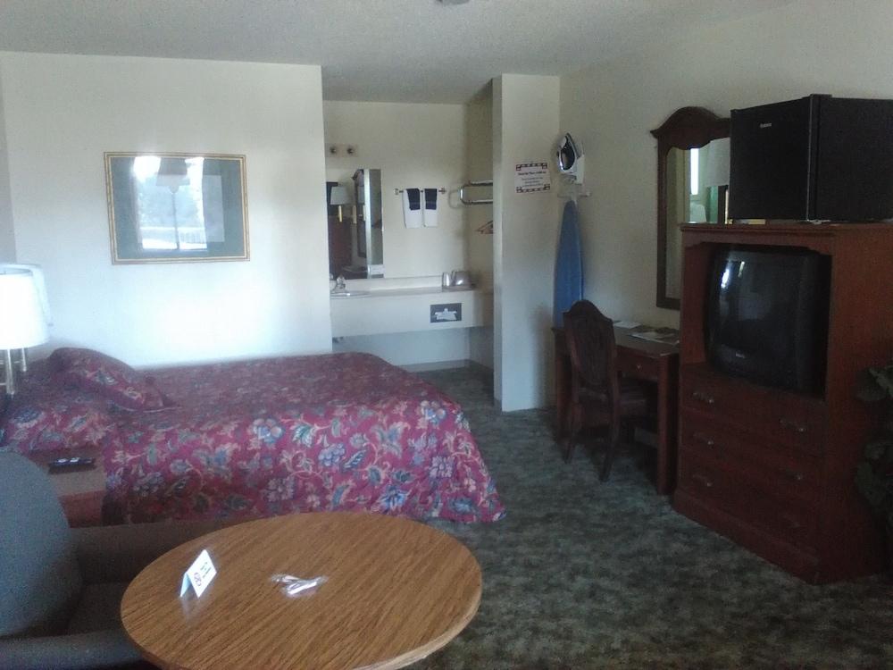 The Razorback Lodge photo 5