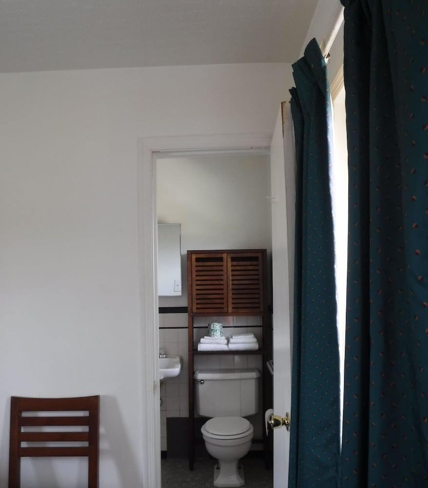 Blue Ridge Motel photo 19