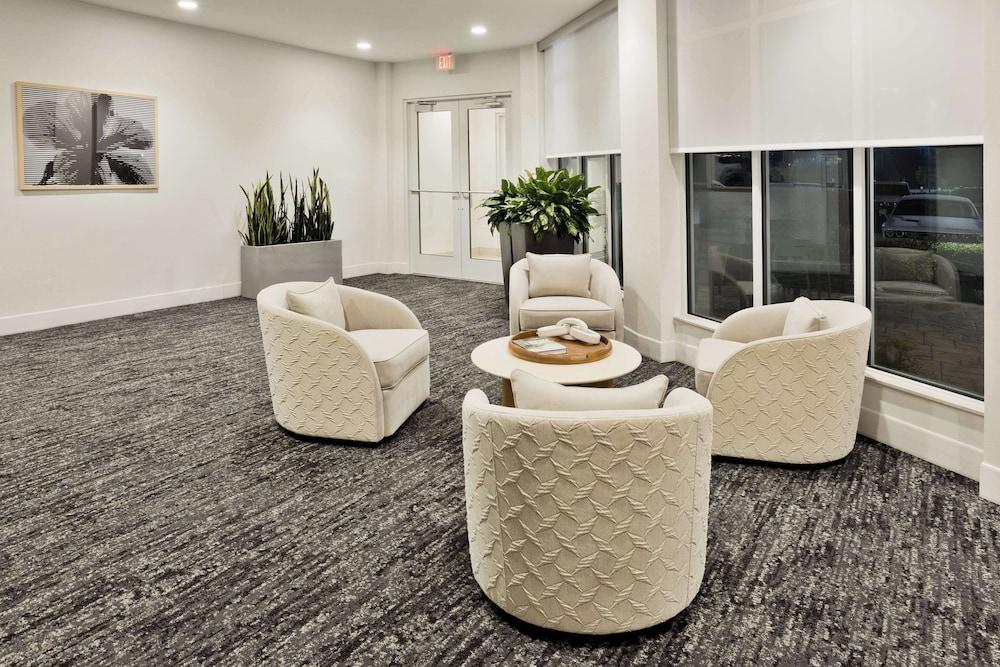 Hilton Garden Inn Montgomery - EastChase photo 30
