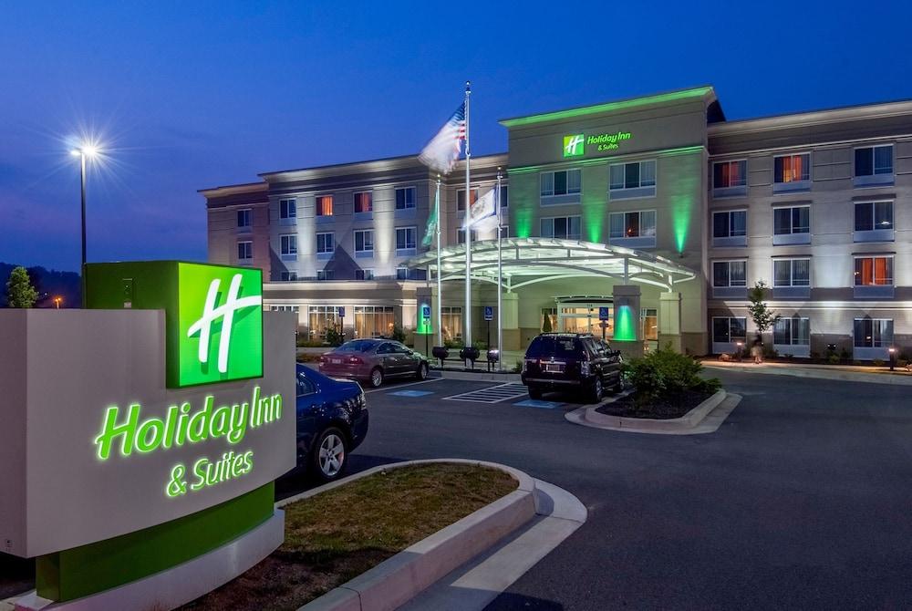 Holiday Inn Hotel & Suites Beckley by IHG photo 1
