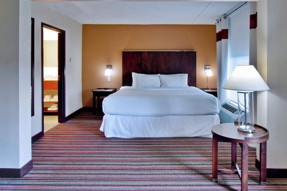 Four Points by Sheraton Nashville Airport photo 13