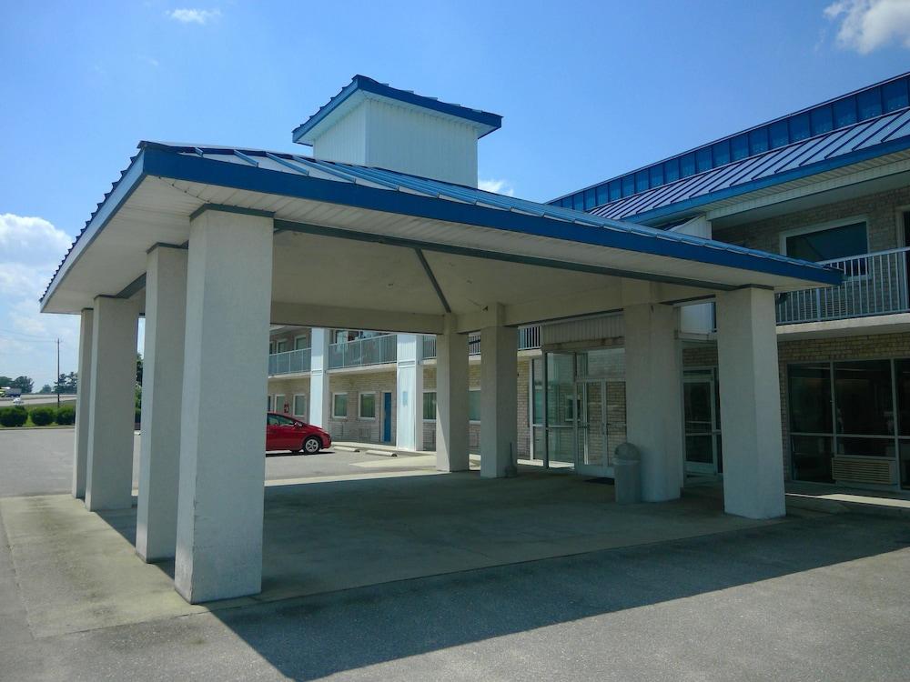 Americas Best Value Inn Kinston photo 20