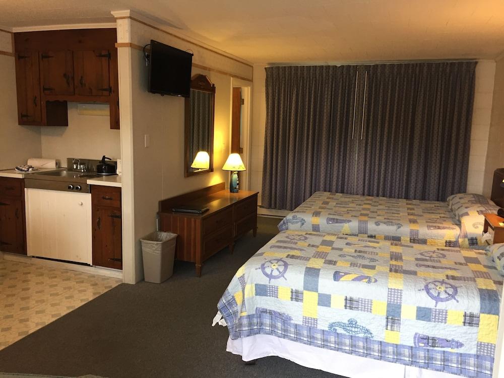 Doryman Motel photo 21