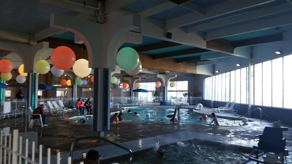 Howard Johnson by Wyndham Benton Harbor/St. Joseph photo 24