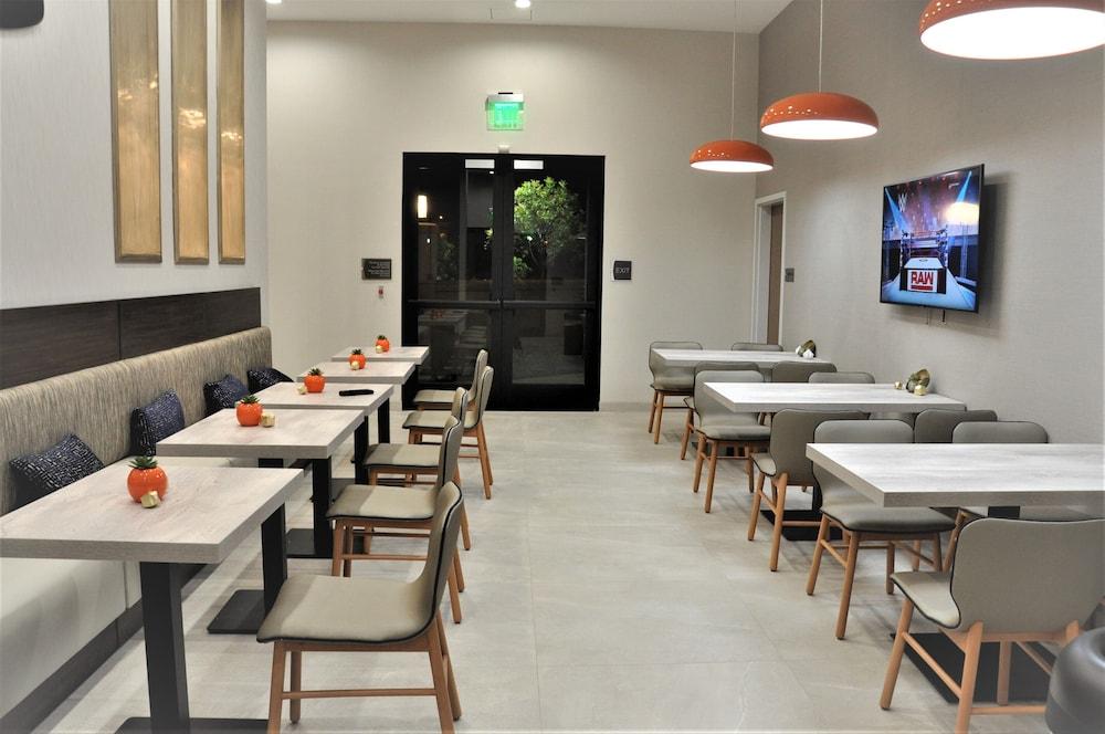 Homewood Suites by Hilton San Diego Central photo 10