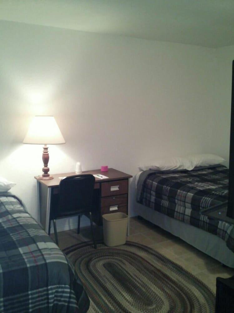 Skylark Motel by OYO photo 3