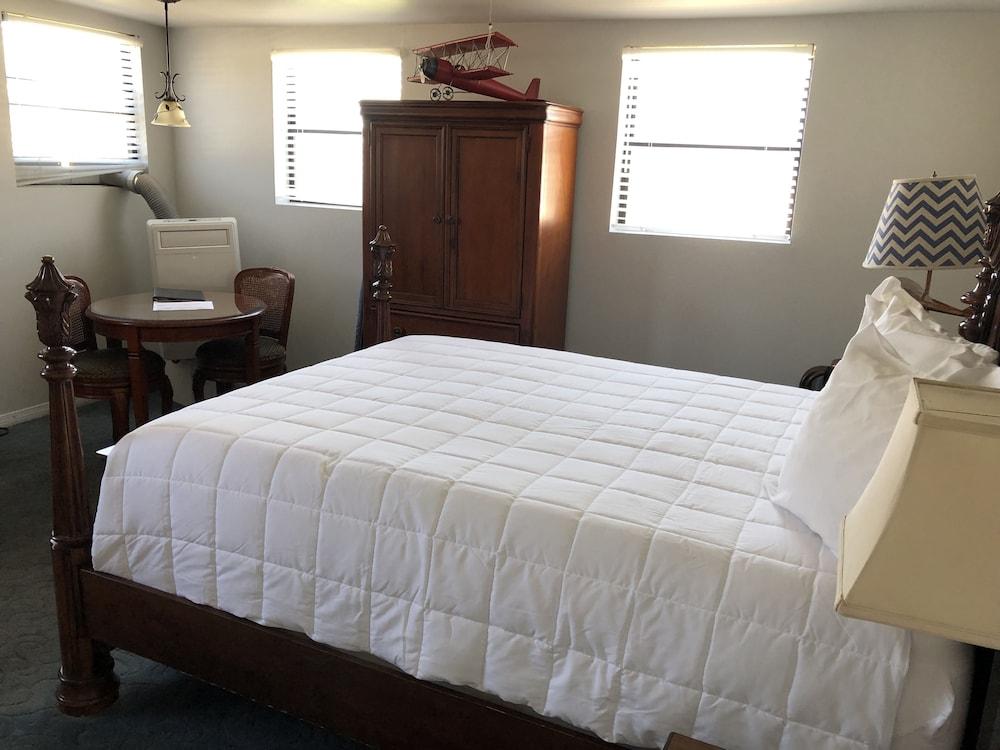 Seacrest Inn photo 67