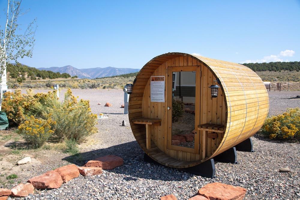 Trail and Hitch Tiny Home Hotel and RV photo 60