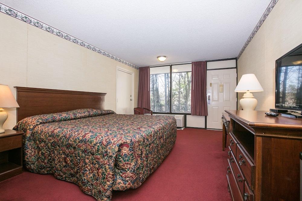 Candlewick Inn photo 8