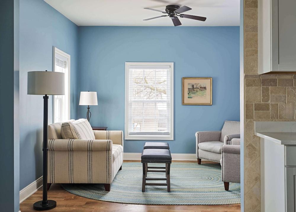 The Cadillac House Lexington, Tapestry Collection by Hilton photo 15