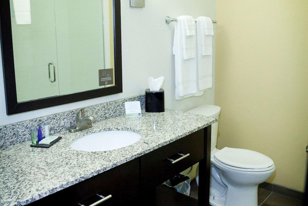 Sleep Inn & Suites Moundsville - Wheeling photo 13