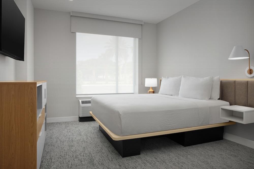 TownePlace Suites by Marriott® Jacksonville Mayport photo 7