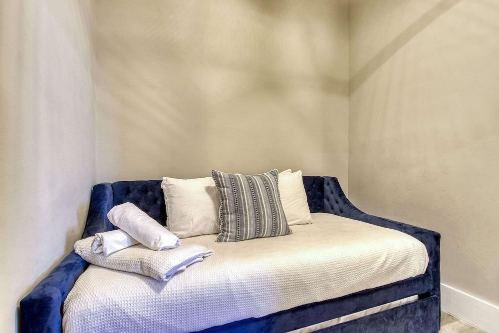 The Historic Central Hotel, a New Hotel Collection Property photo 29