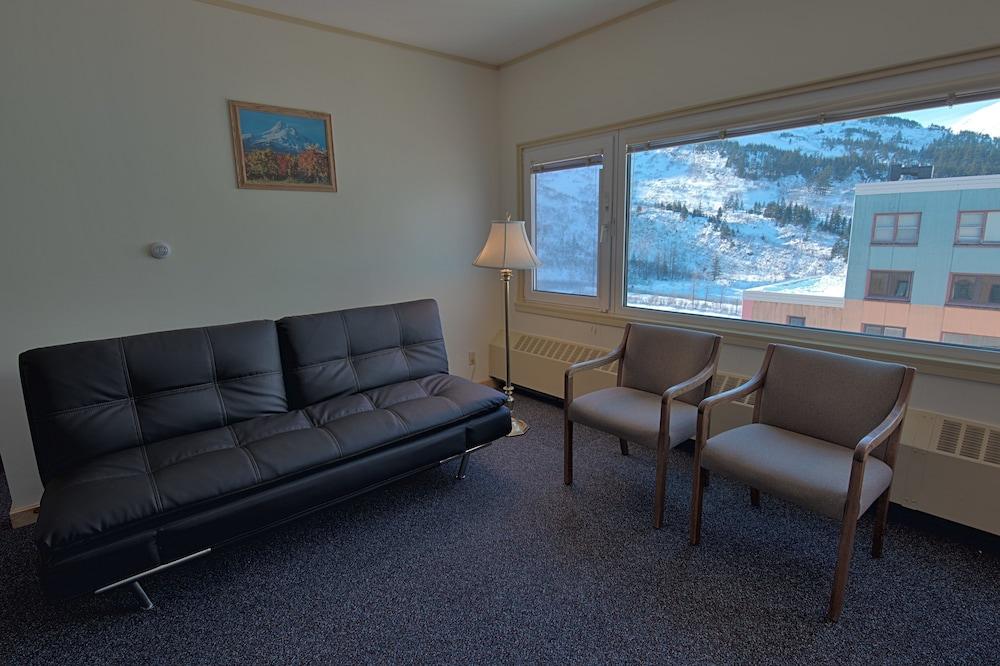 Glacier View Condo Suites photo 26