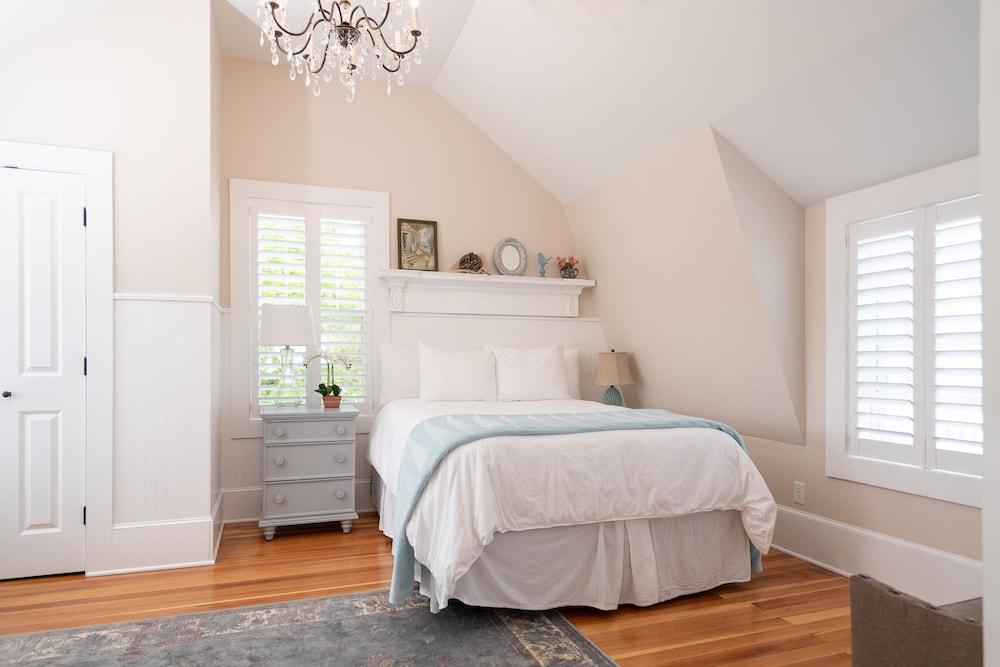 Marginal Way House Hotel photo 10