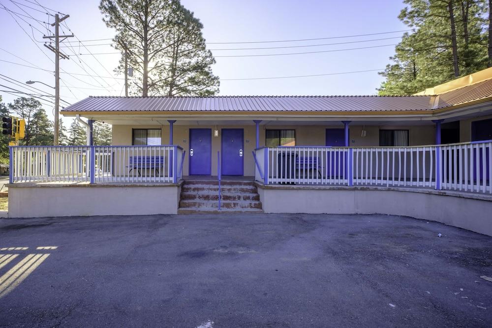 Budget Lodge Ruidoso photo 30