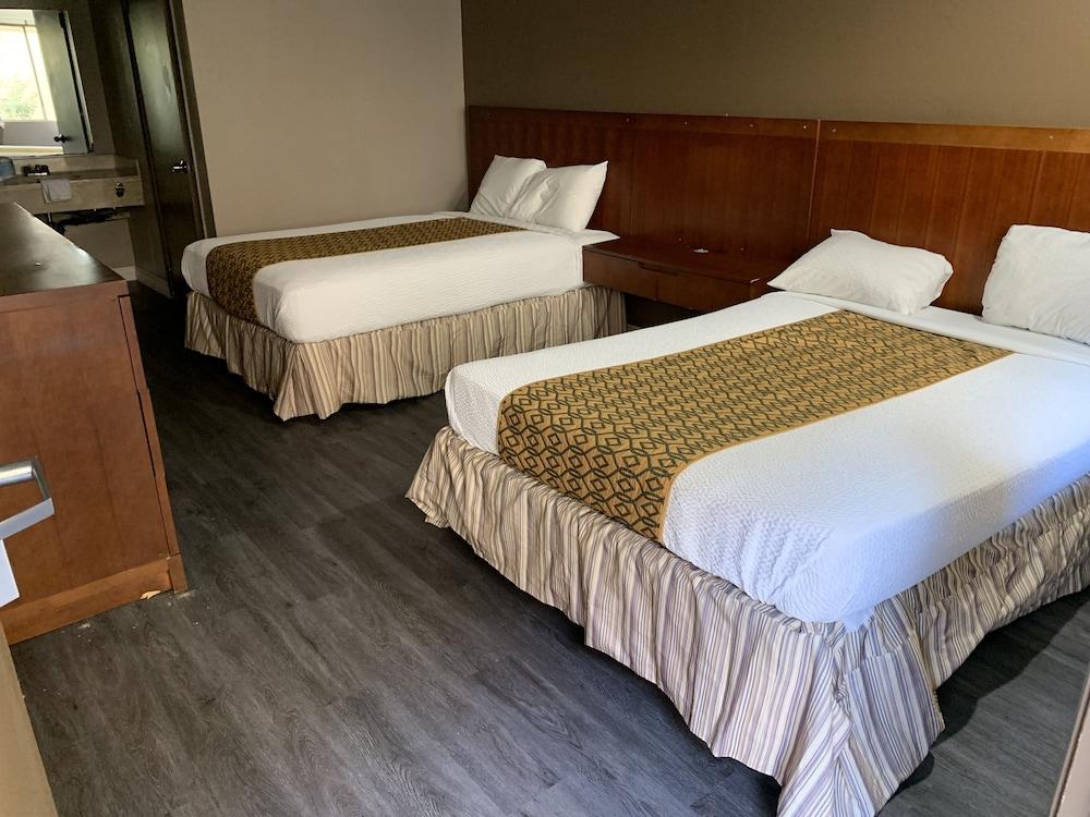 Circle Inn Motel photo 11