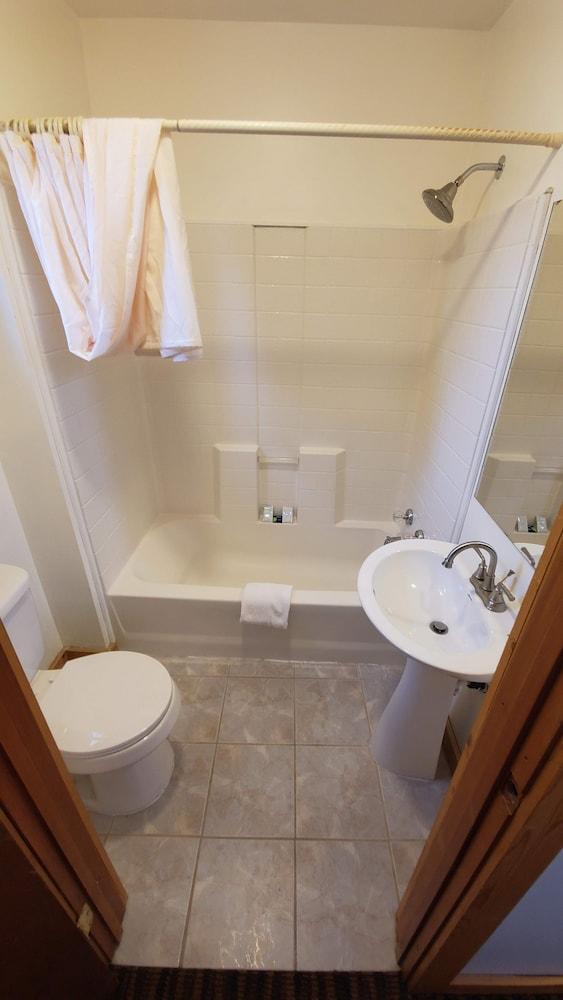 Teton Court Motel photo 5