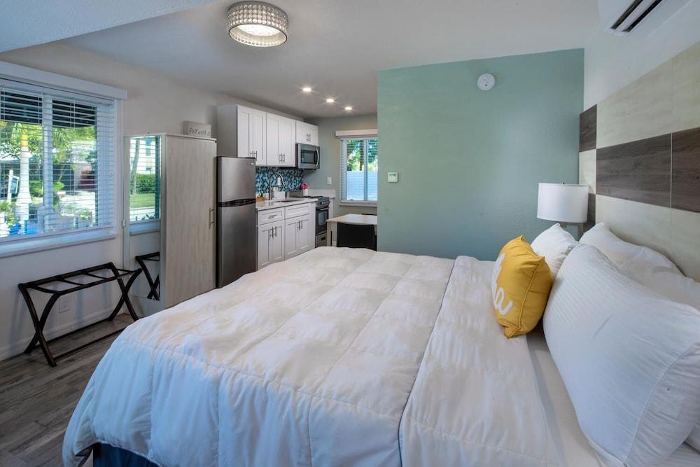 The Villas at St Pete Beach photo 15