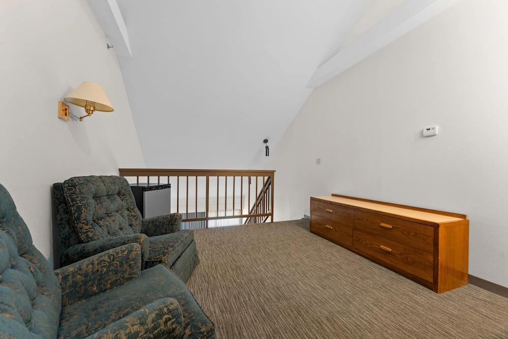YMCA Trout Lodge photo 15