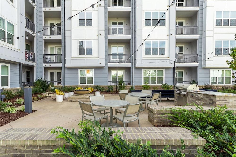 Kasa FreeMoreWest Charlotte photo 5