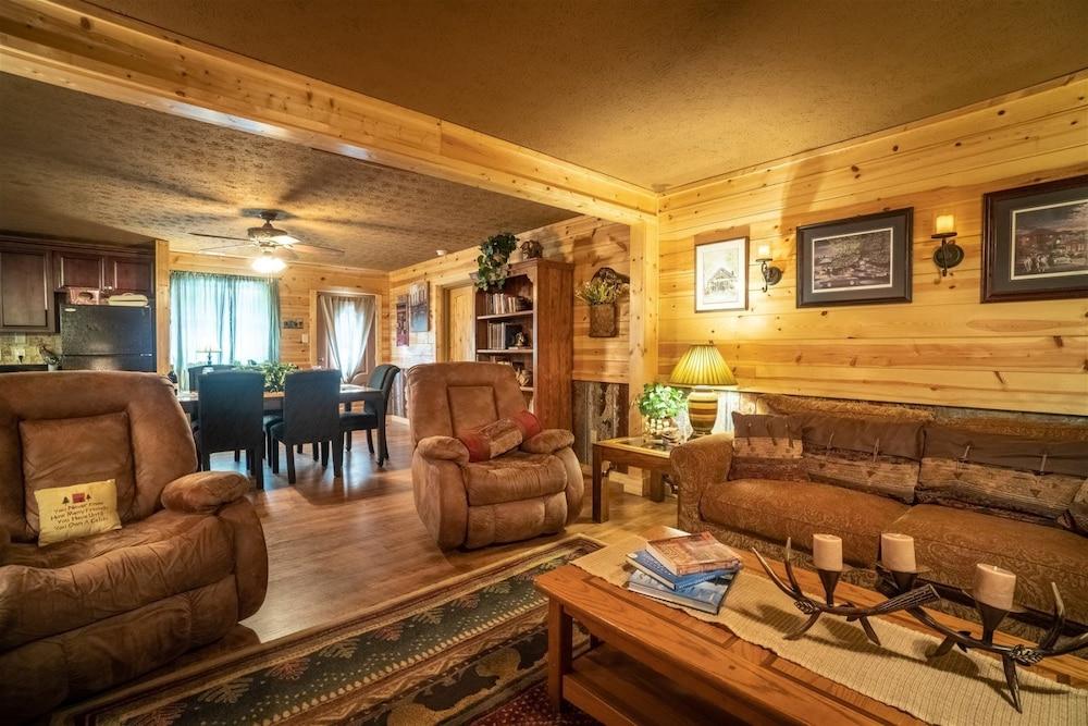 Nacoochee Valley Lodge photo 78