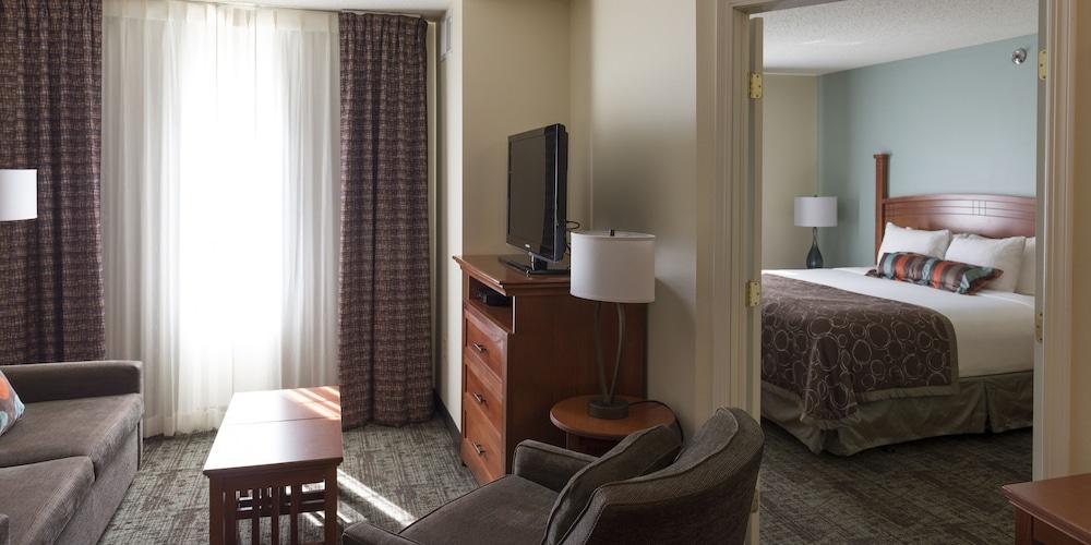 Staybridge Suites Fargo by IHG photo 64