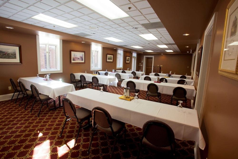 Bertram Inn at Glenmoor photo 28