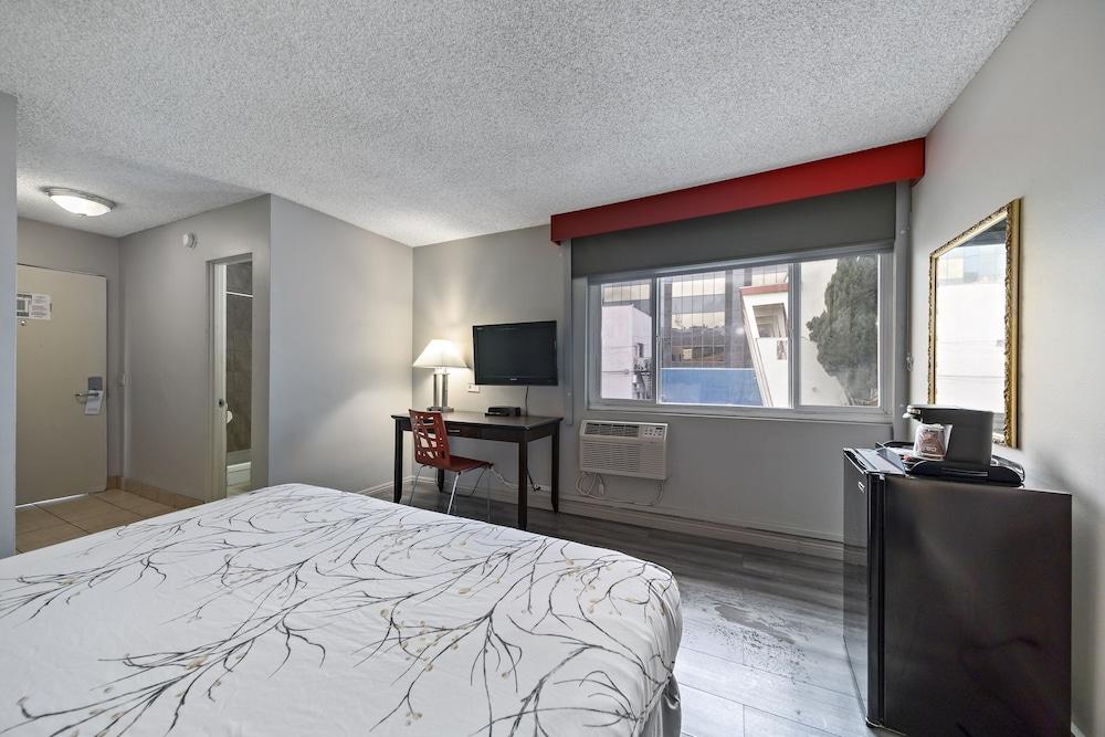 Royal Pagoda Motel photo 3