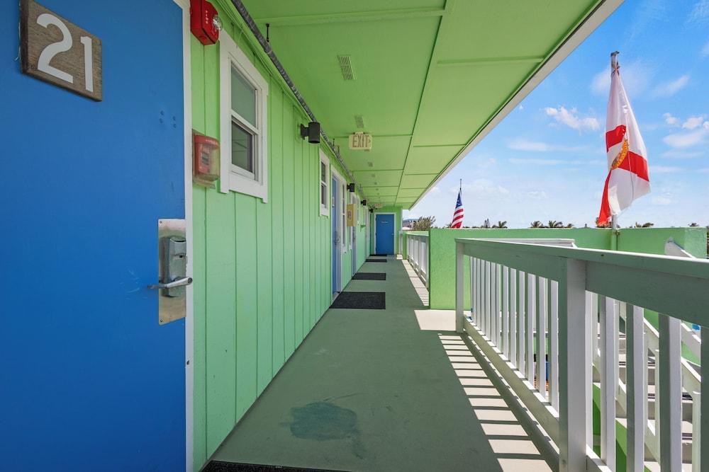 Oceanfront Inn photo 61