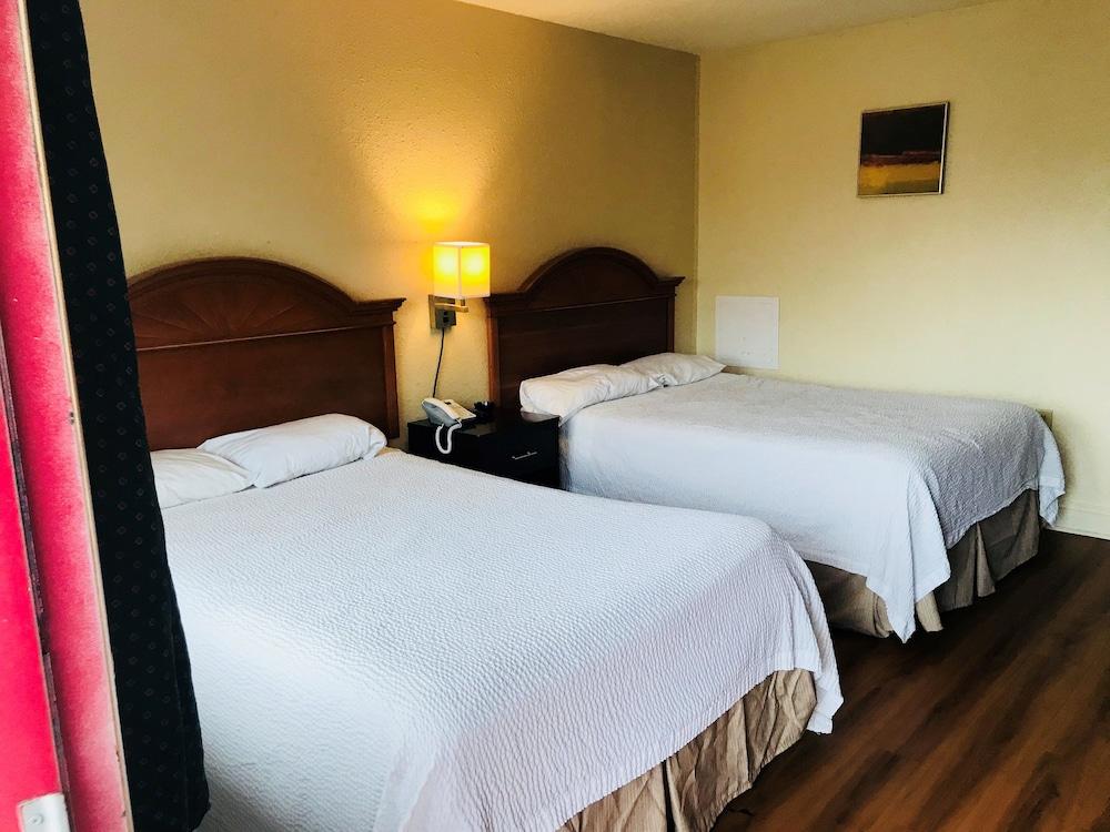 Fairview Inn photo 12