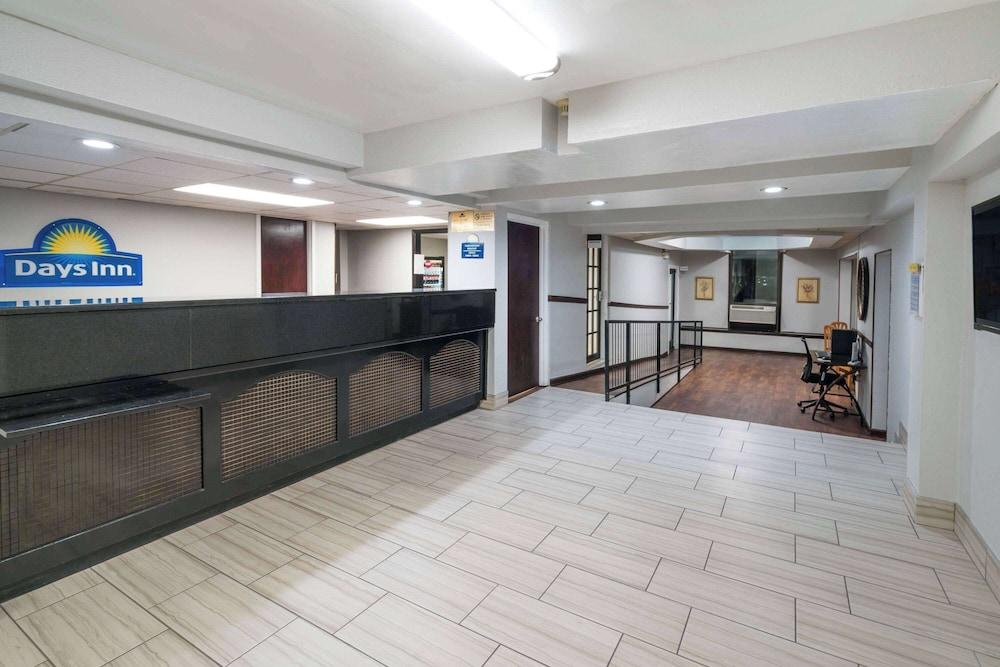 Days Inn by Wyndham Goodlettsville/Nashville photo 3