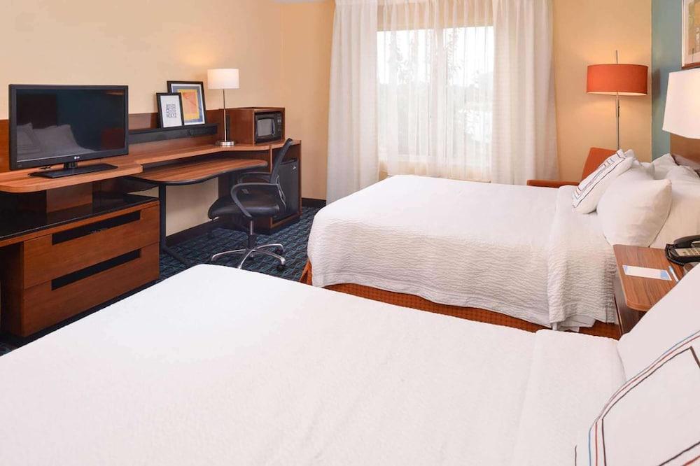 Baymont by Wyndham St. Charles photo 2