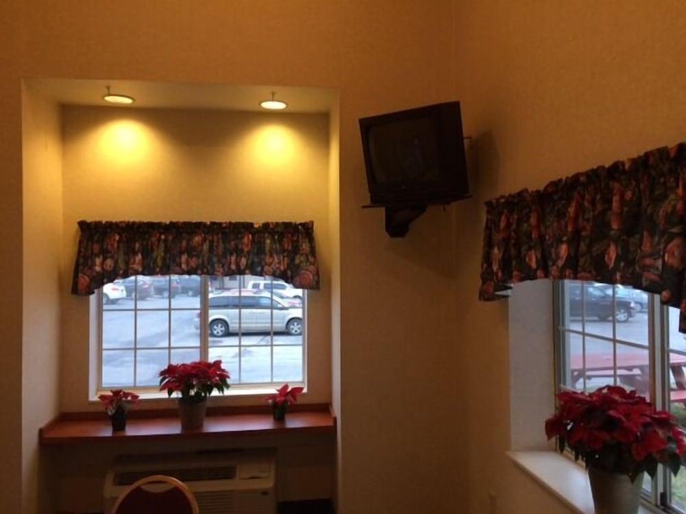 Inn at the Finger Lakes photo 2