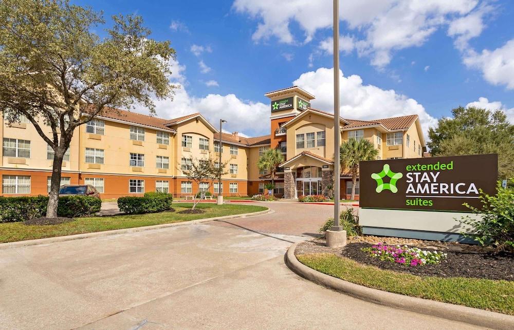 Extended Stay America Suites Houston Med Ctr Braeswood Bl photo 20