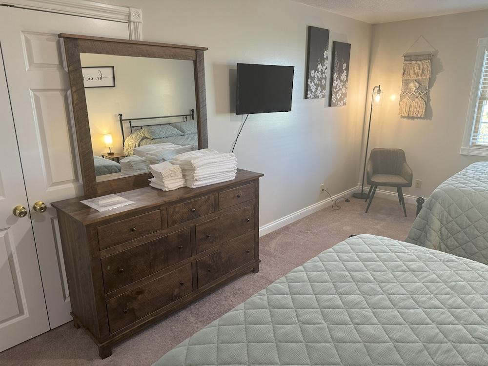 Heritage Homestead Inn photo 21